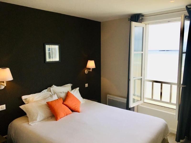 De La Marine Hotel