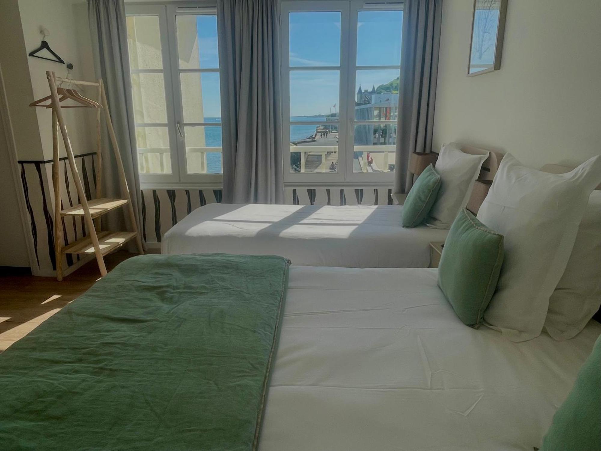 De La Marine Hotel
